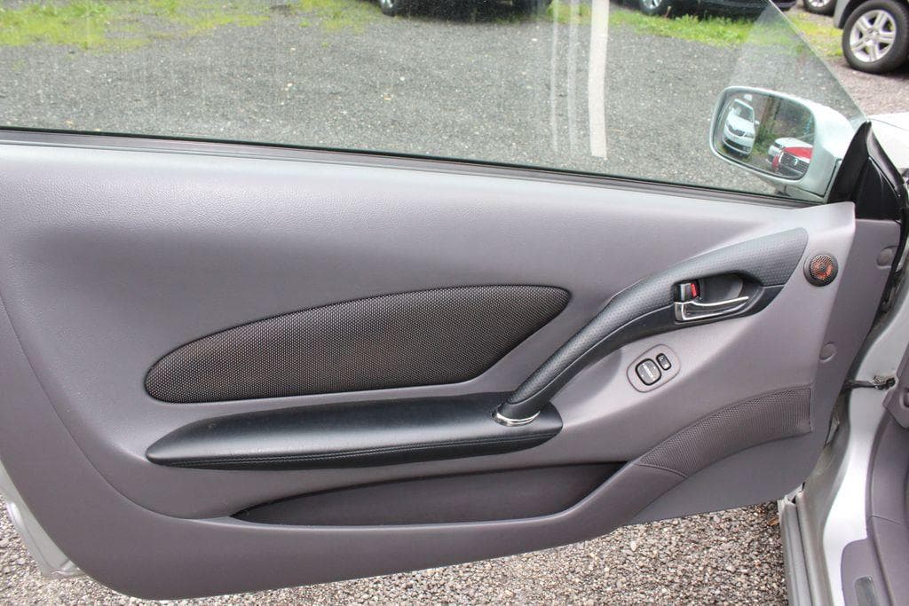 2000 Toyota Celica - 12