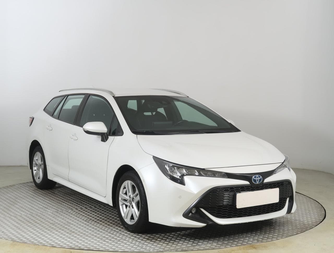 Toyota Corolla 1.8 Hybrid 90kW kombi