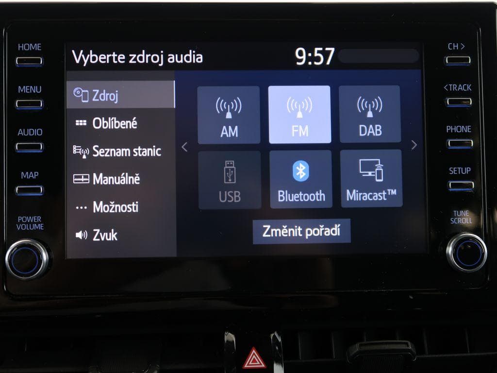 2020 Toyota COROLLA - 18