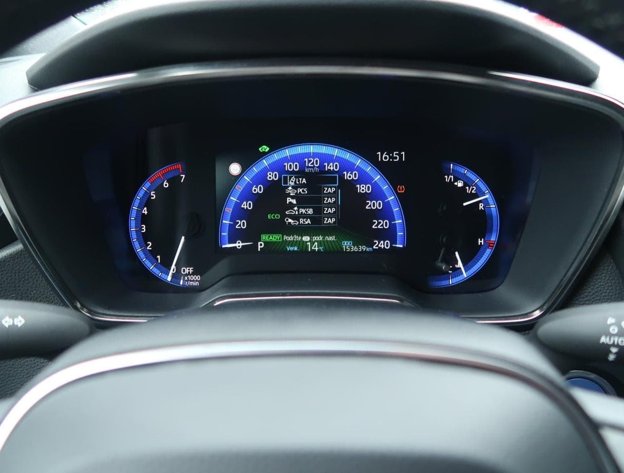 2023 Toyota COROLLA - 17
