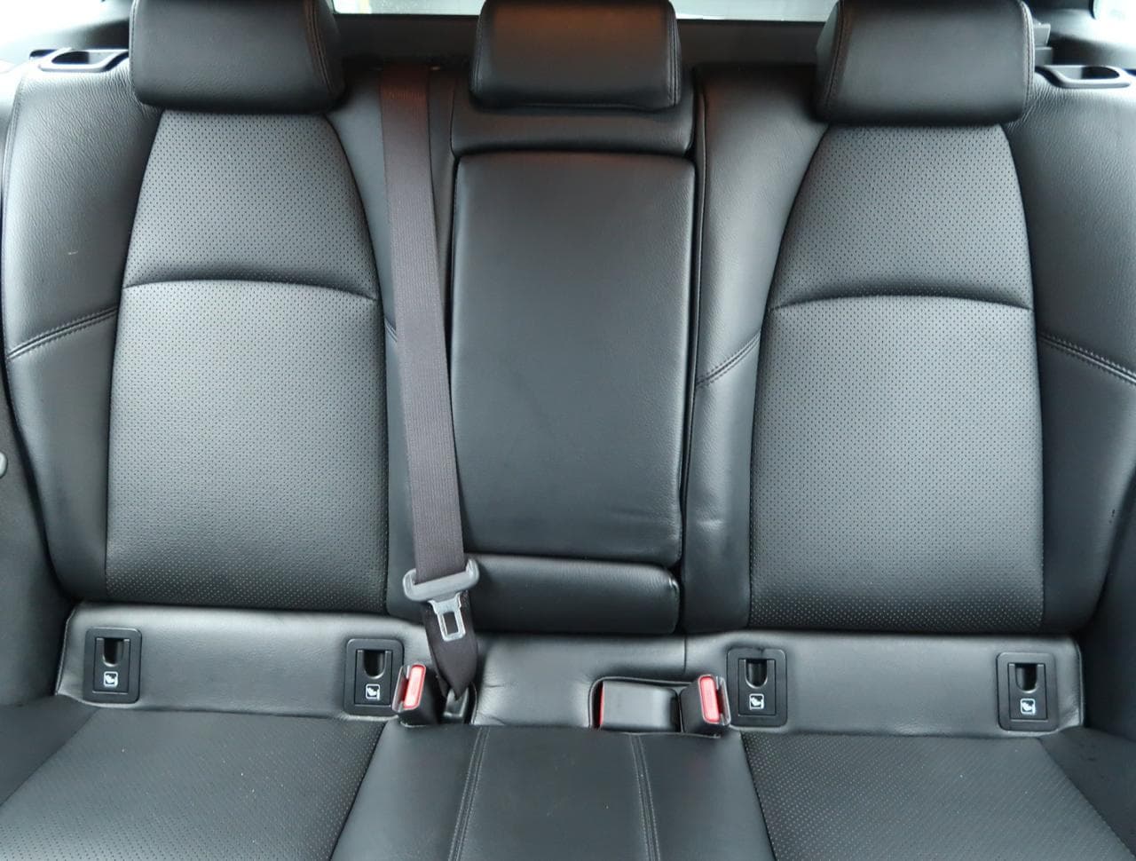 2023 Toyota COROLLA - 14