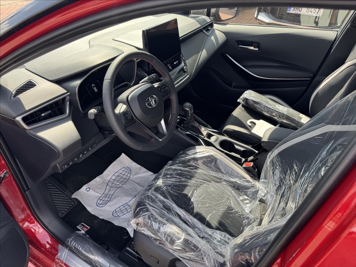 2026 Toyota COROLLA - 10