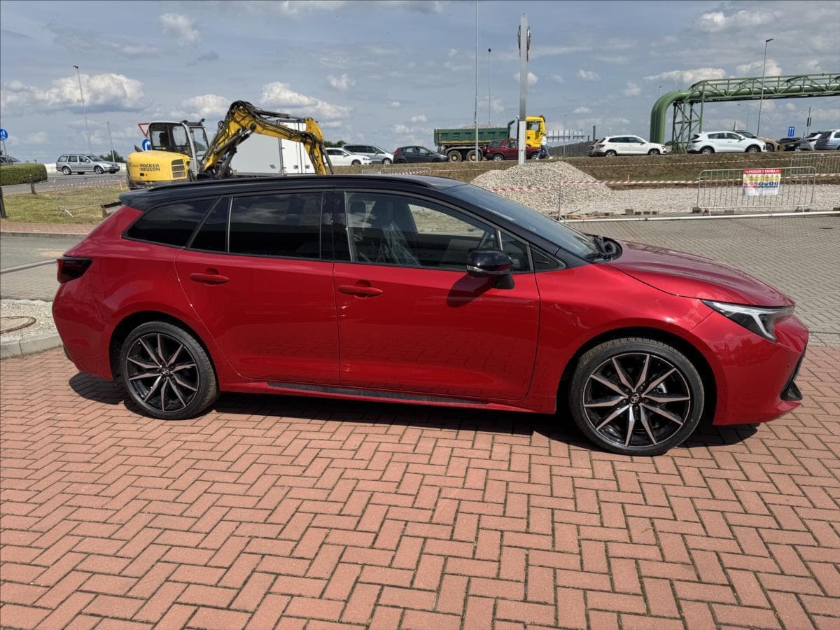 2026 Toyota COROLLA - 4