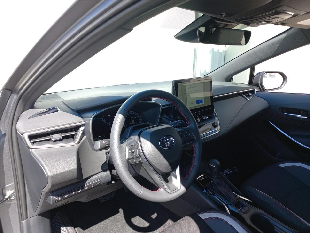 2026 Toyota COROLLA - 11