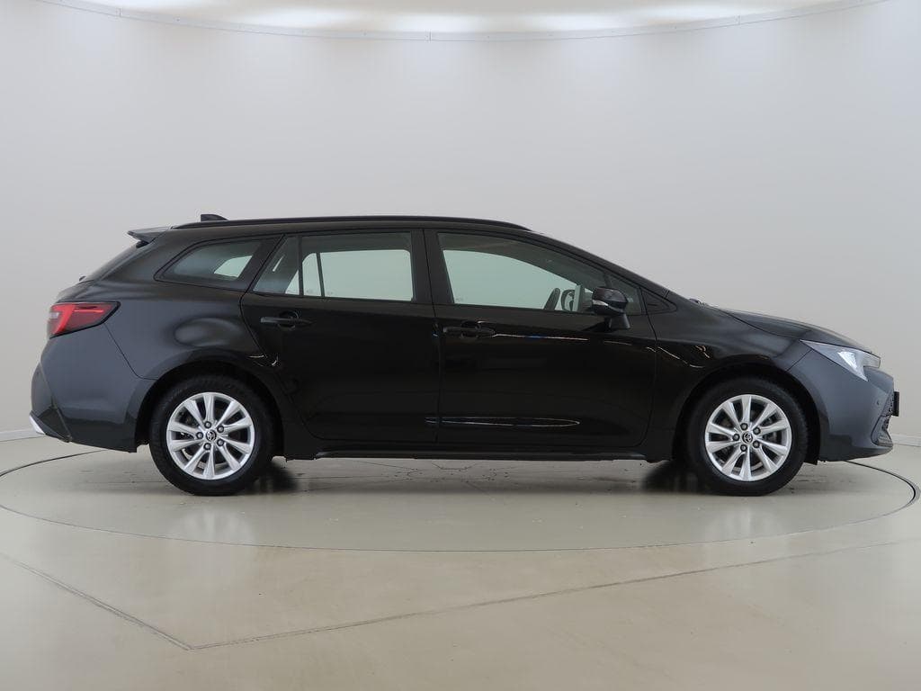 2025 Toyota COROLLA - 4