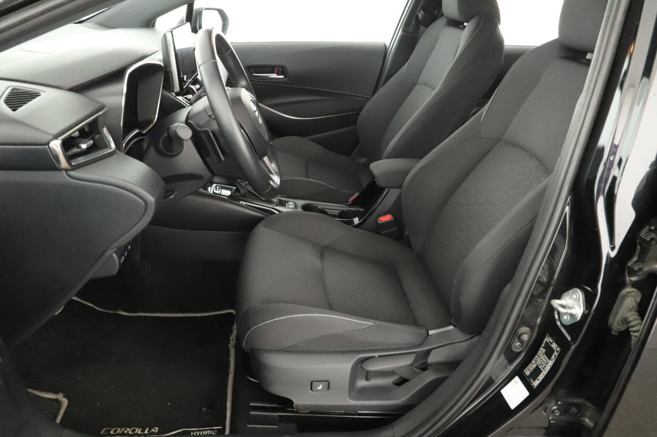 2022 Toyota COROLLA - 22