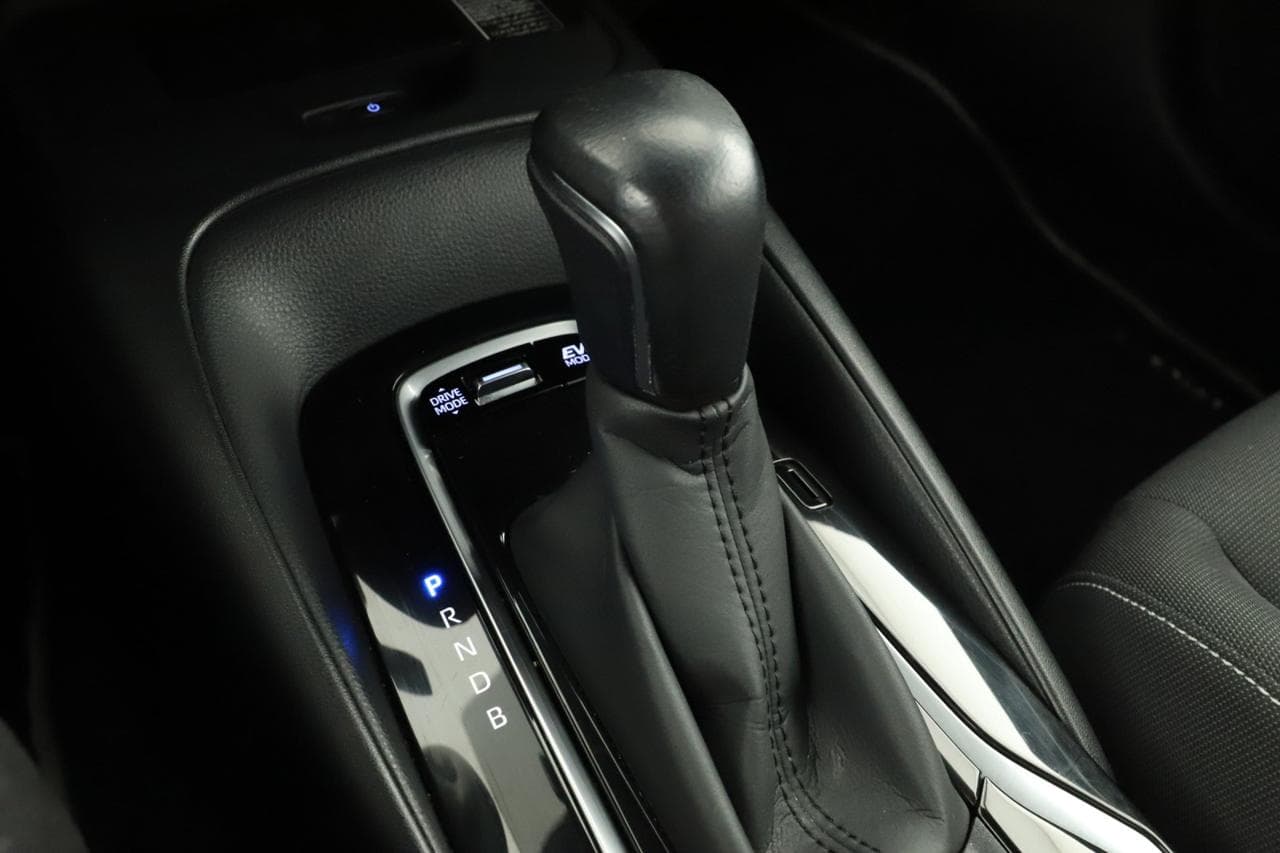 2022 Toyota COROLLA - 34