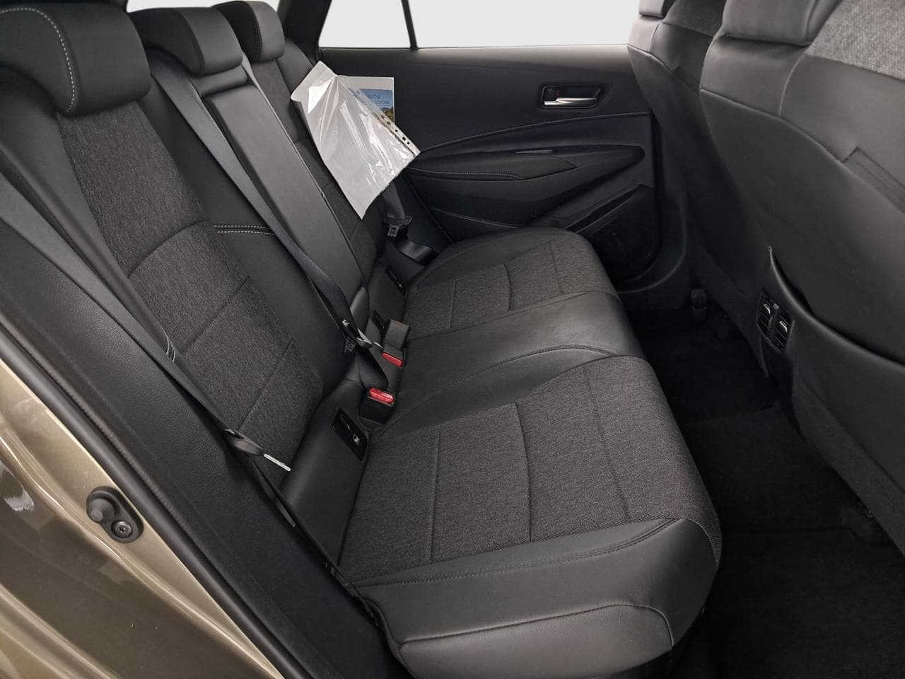 2023 Toyota COROLLA - 13