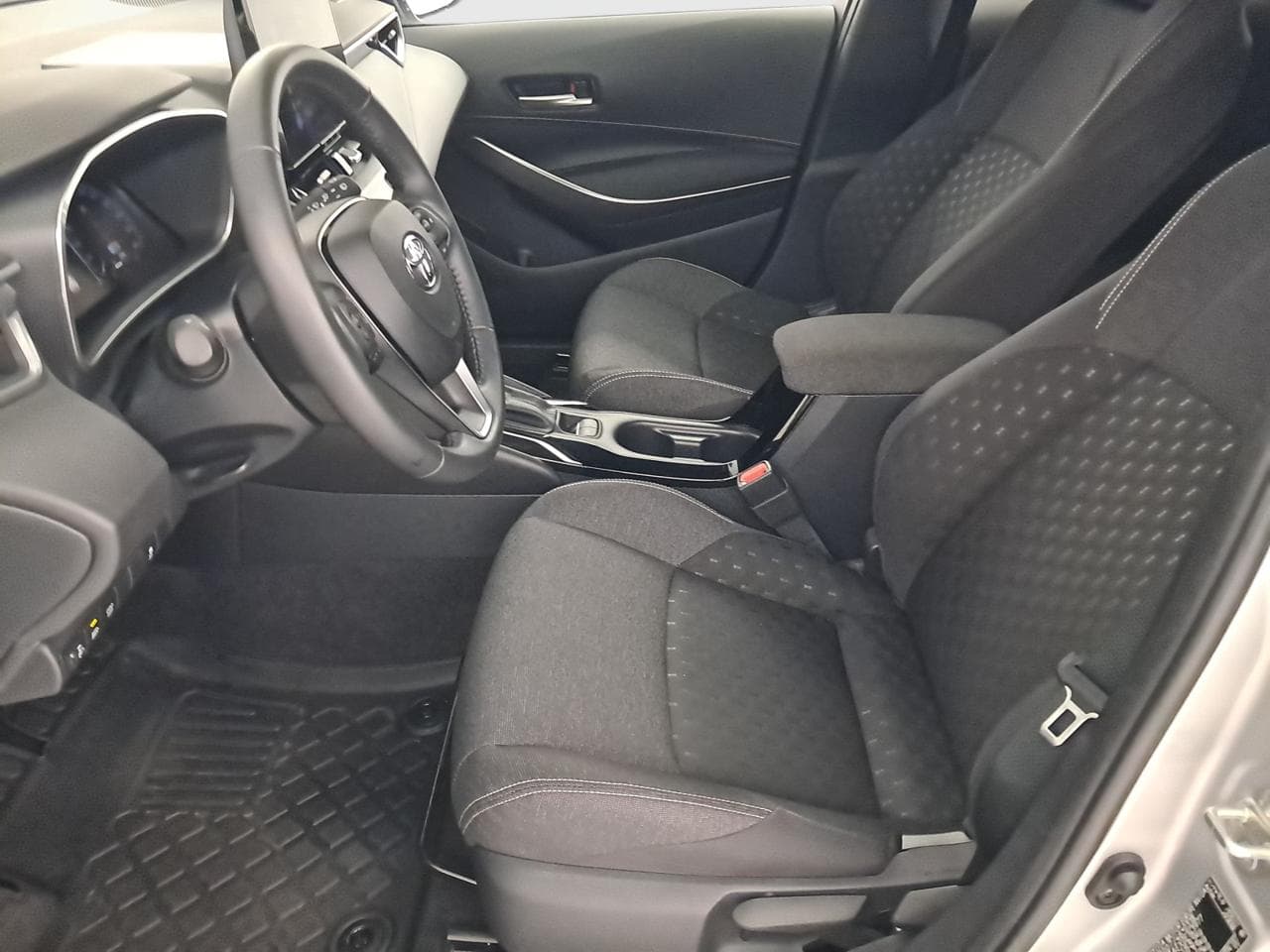 2024 Toyota COROLLA - 16