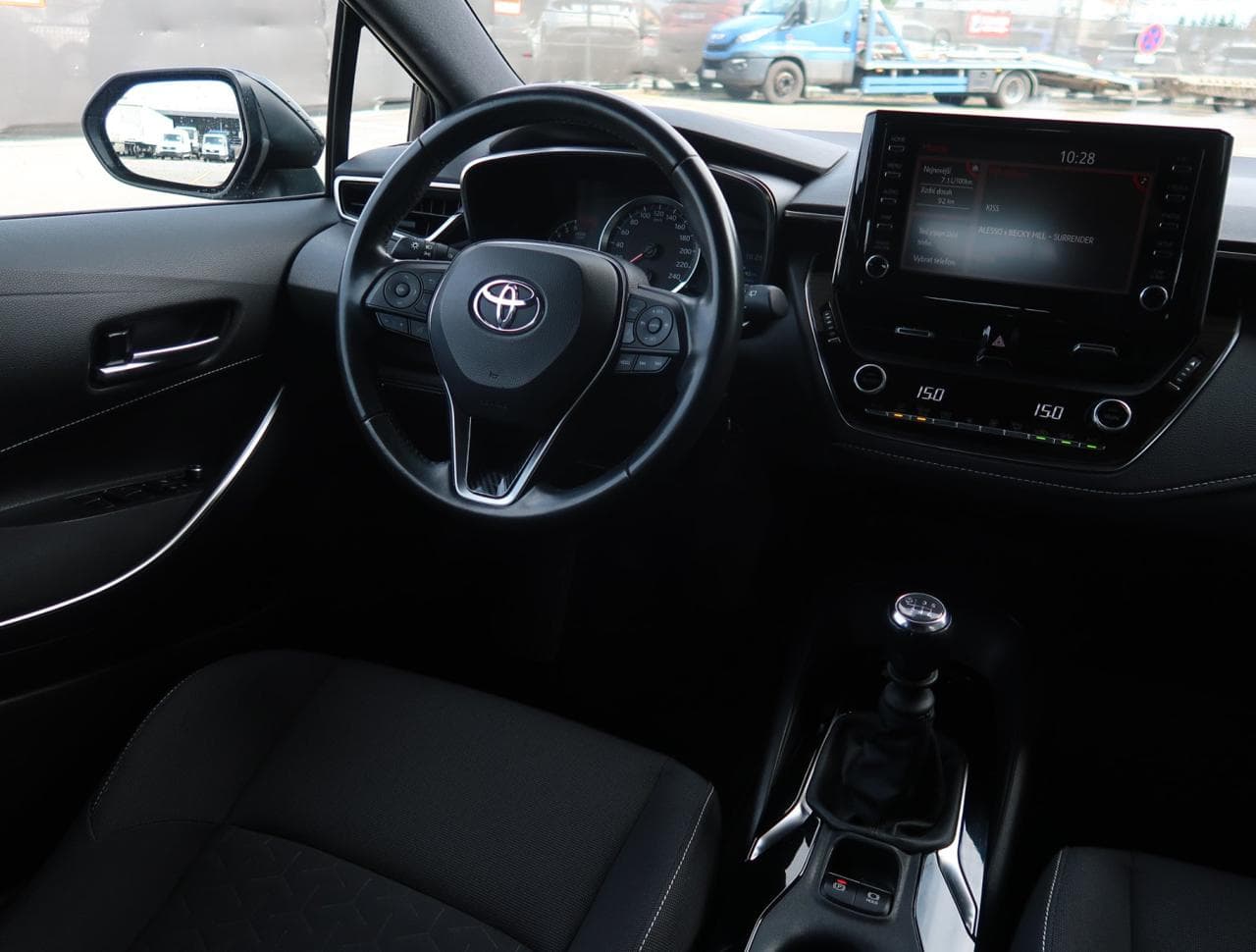 2020 Toyota COROLLA - 9