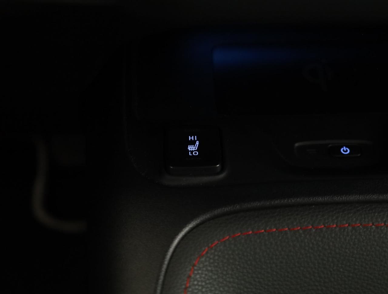 2020 Toyota COROLLA - 18