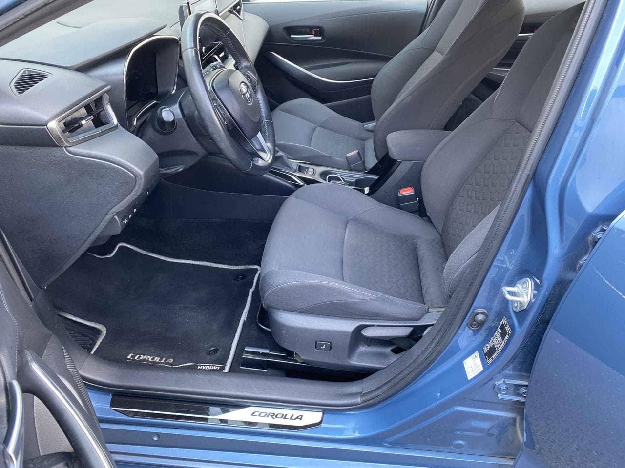 2021 Toyota COROLLA - 9