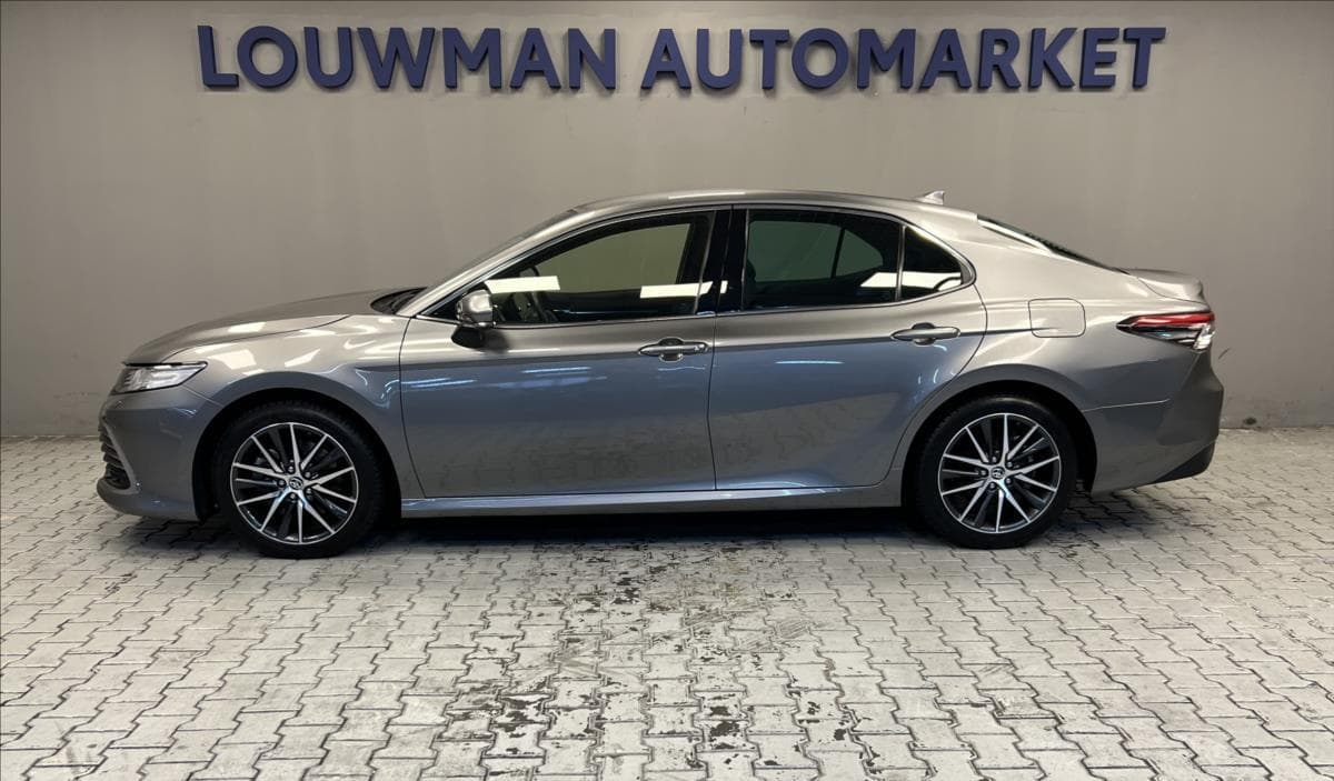 2022 Toyota Camry - 3