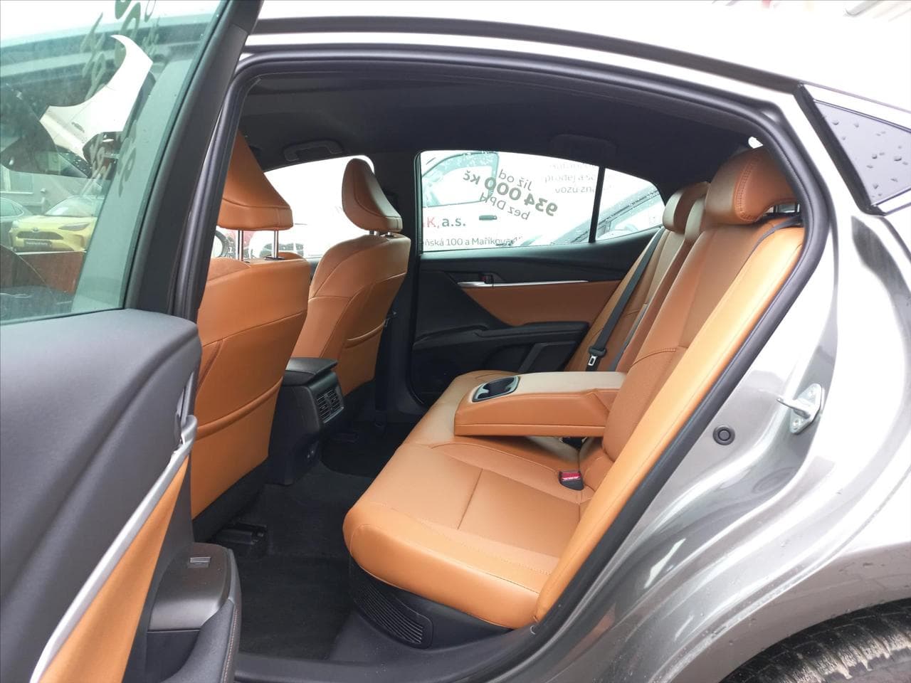 2025 Toyota Camry - 12