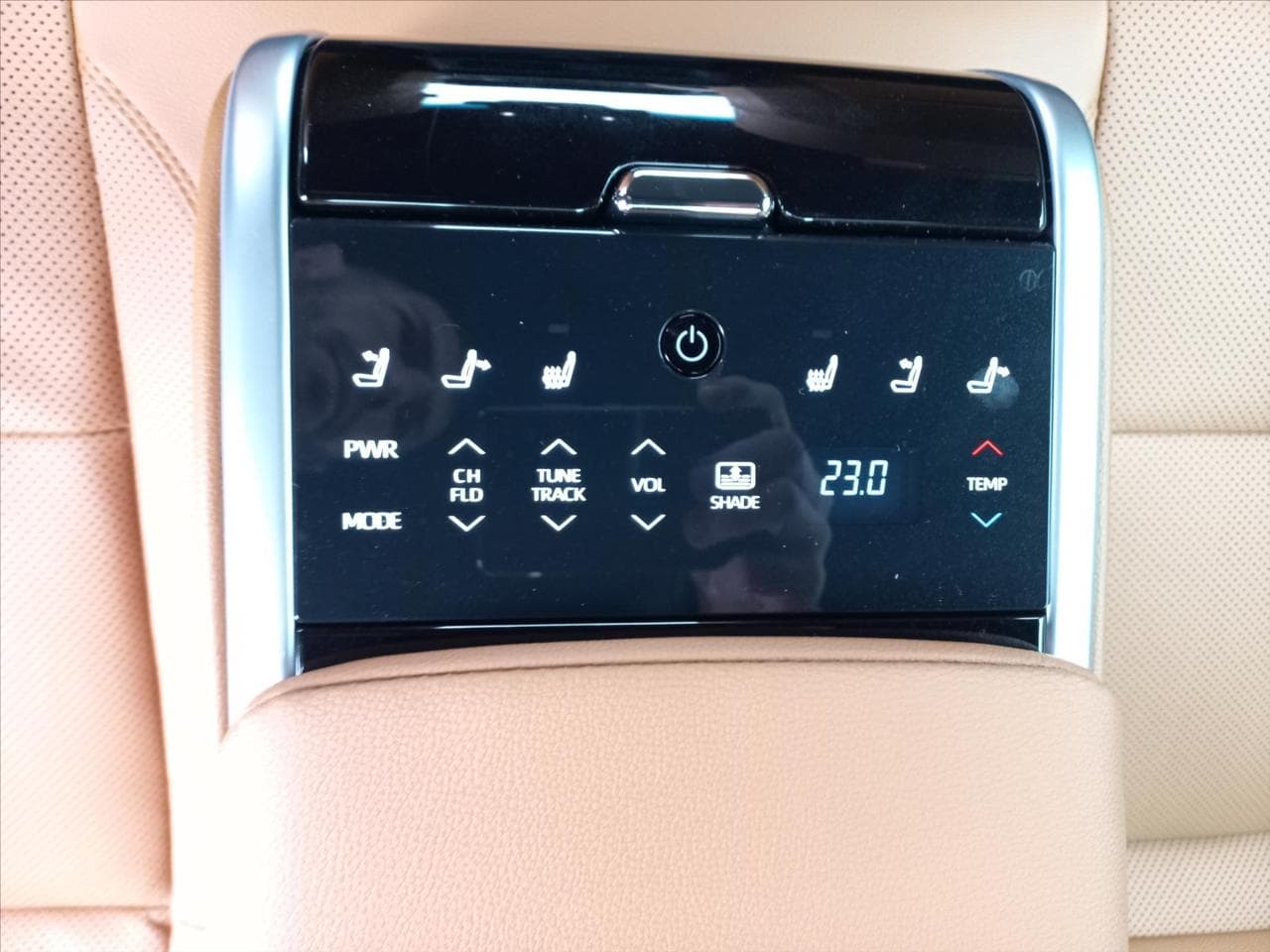 2025 Toyota Camry - 13