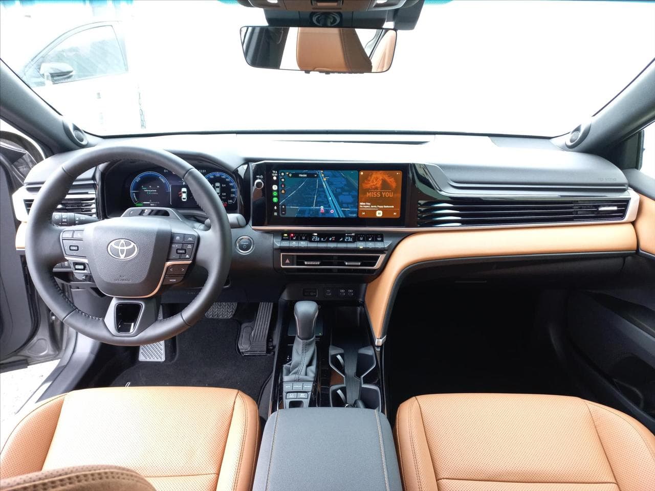 2025 Toyota Camry - 15