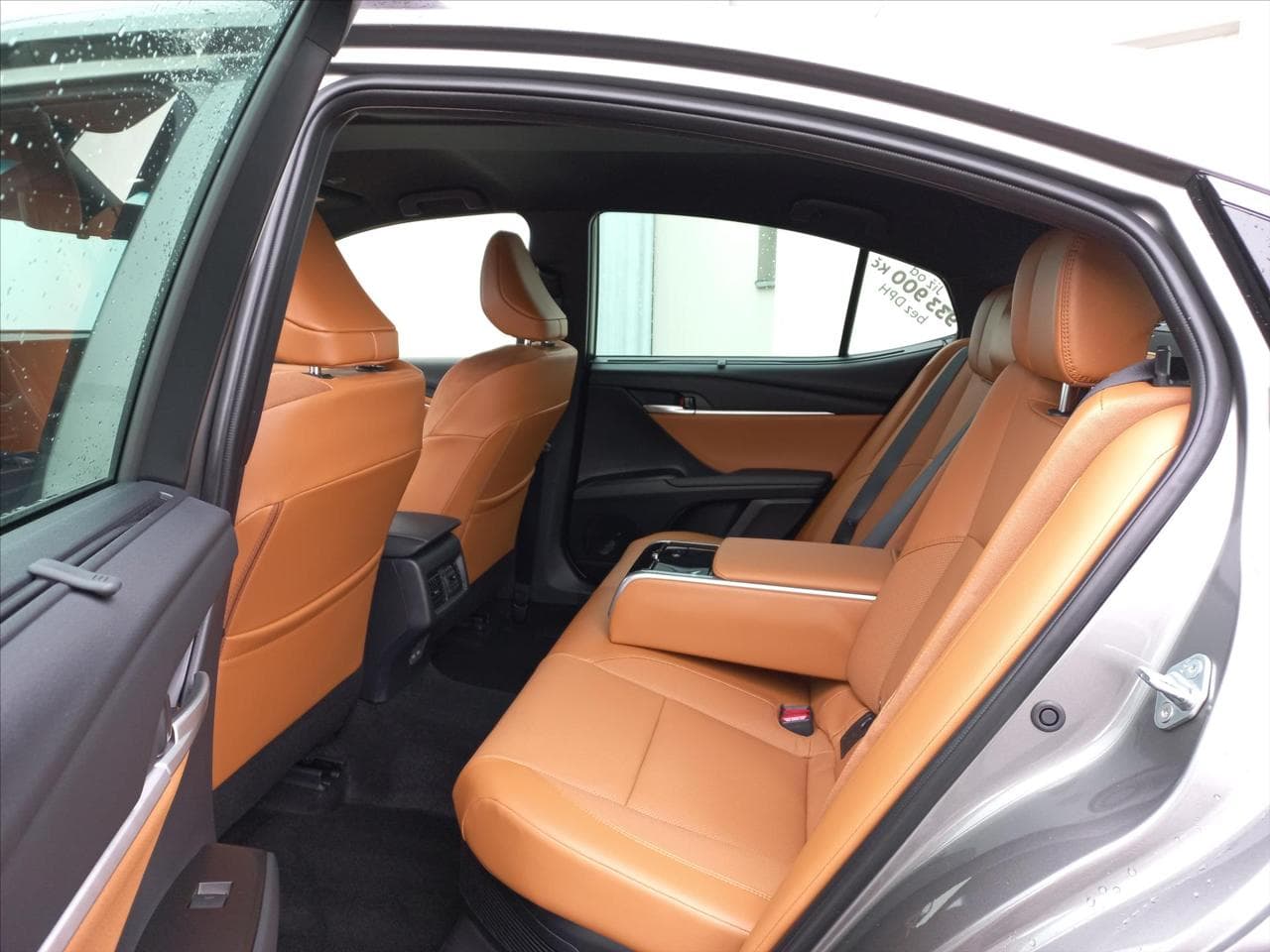 2025 Toyota Camry - 11