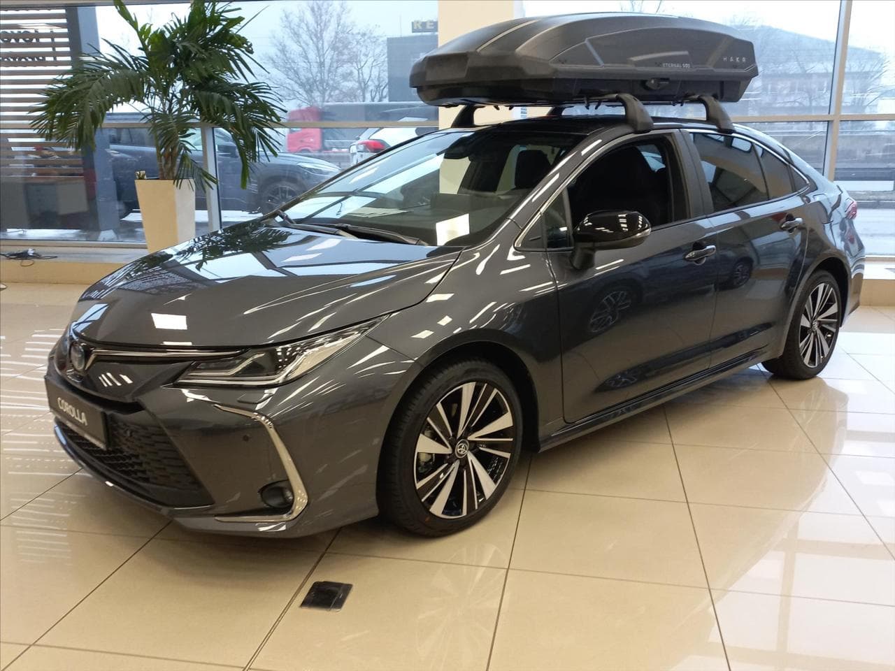 Toyota Corolla 1,8 Hybrid e-CVT 140k  SD Style sedan