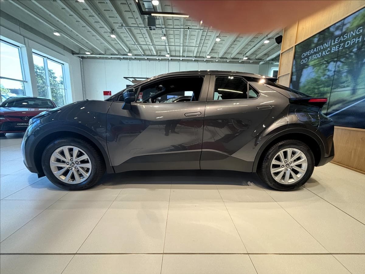 2026 Toyota C-HR - 5