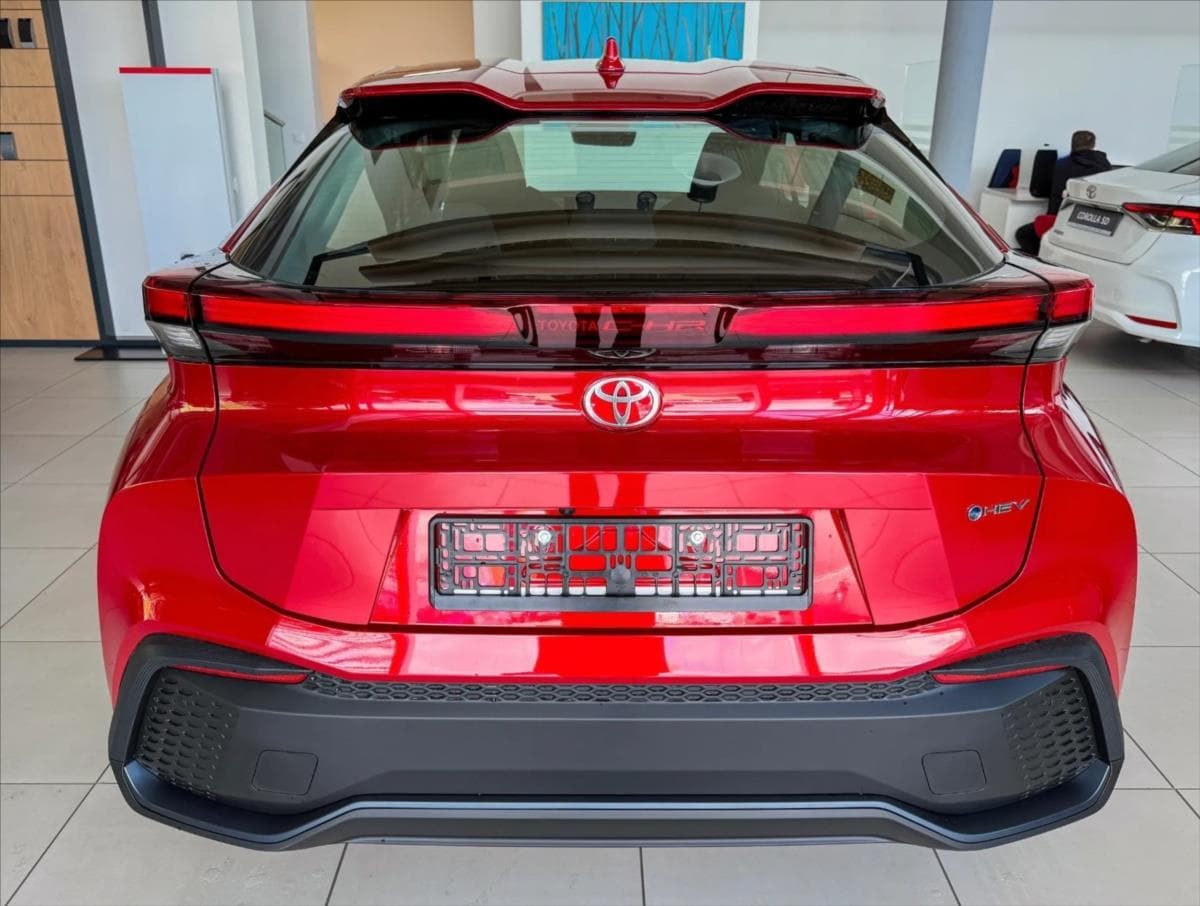 2026 Toyota C-HR - 7