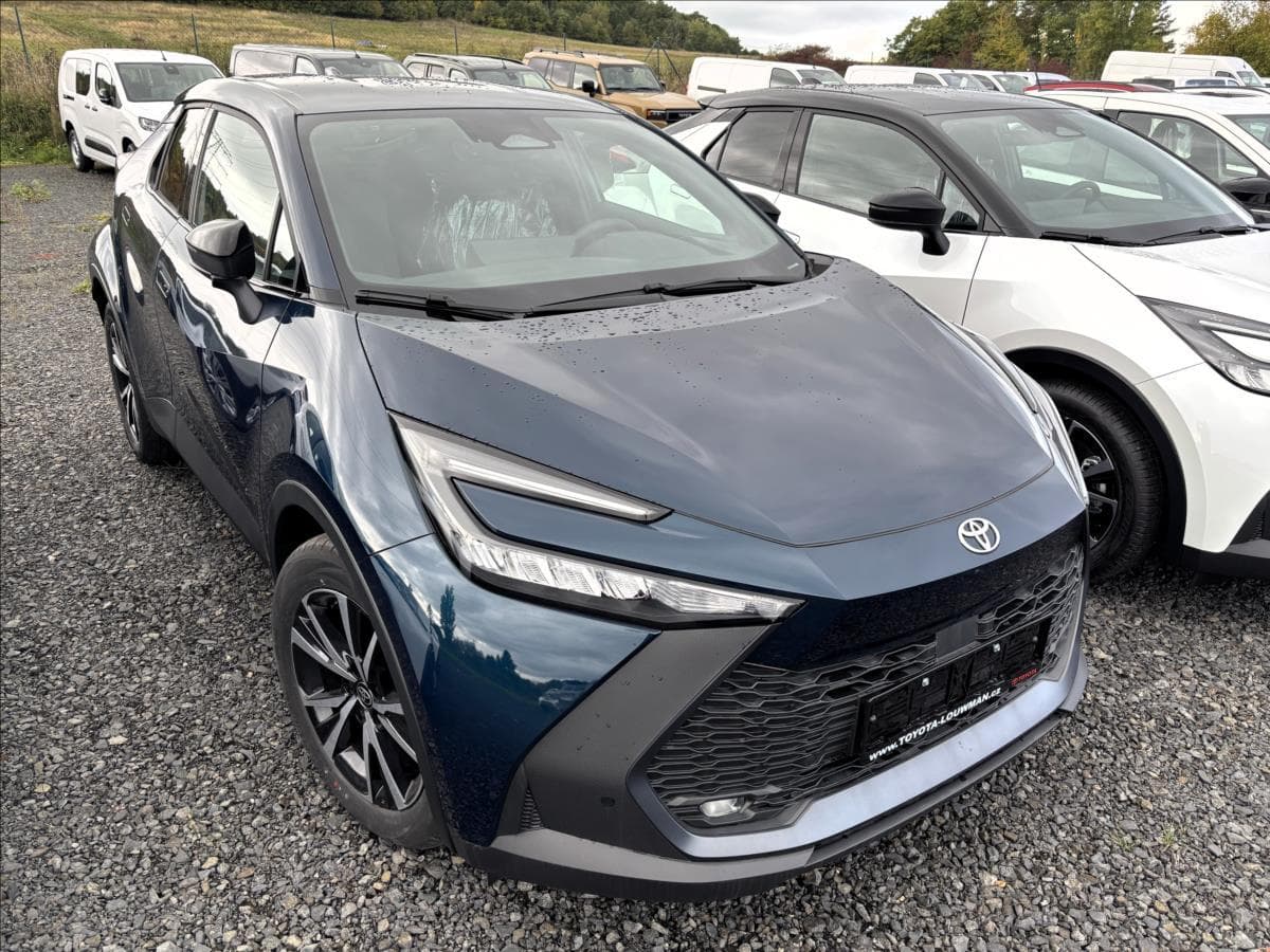 2026 Toyota C-HR