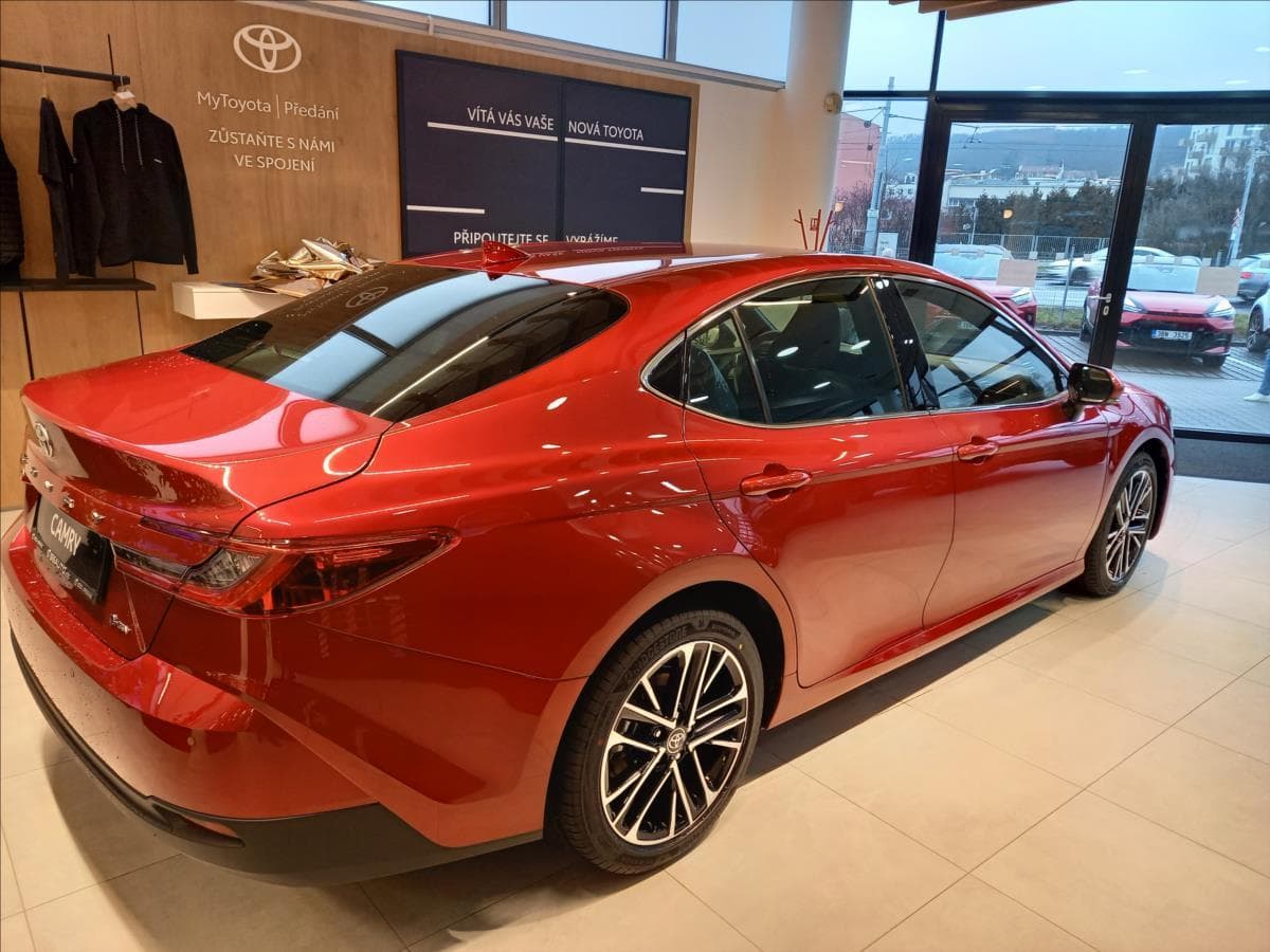2026 Toyota Camry - 6