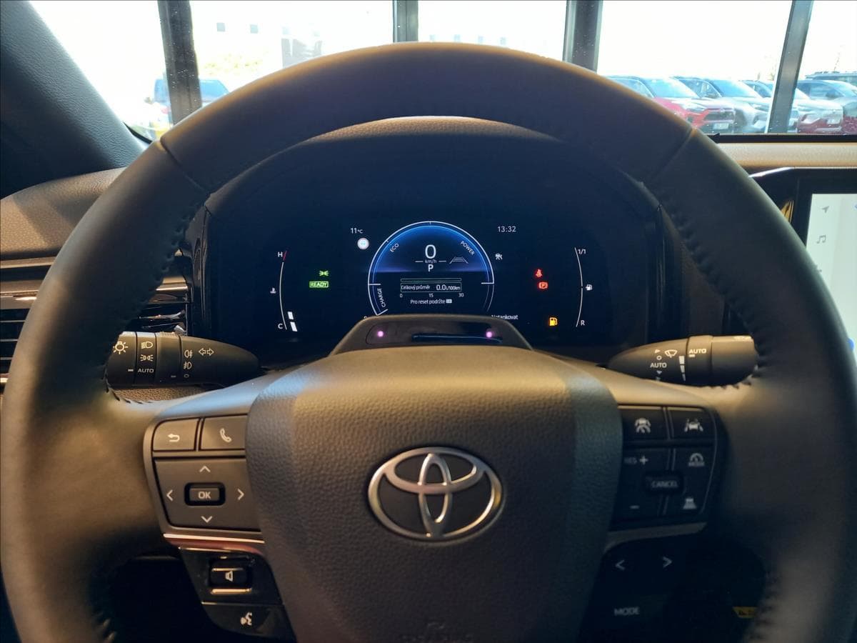 2026 Toyota Camry - 14