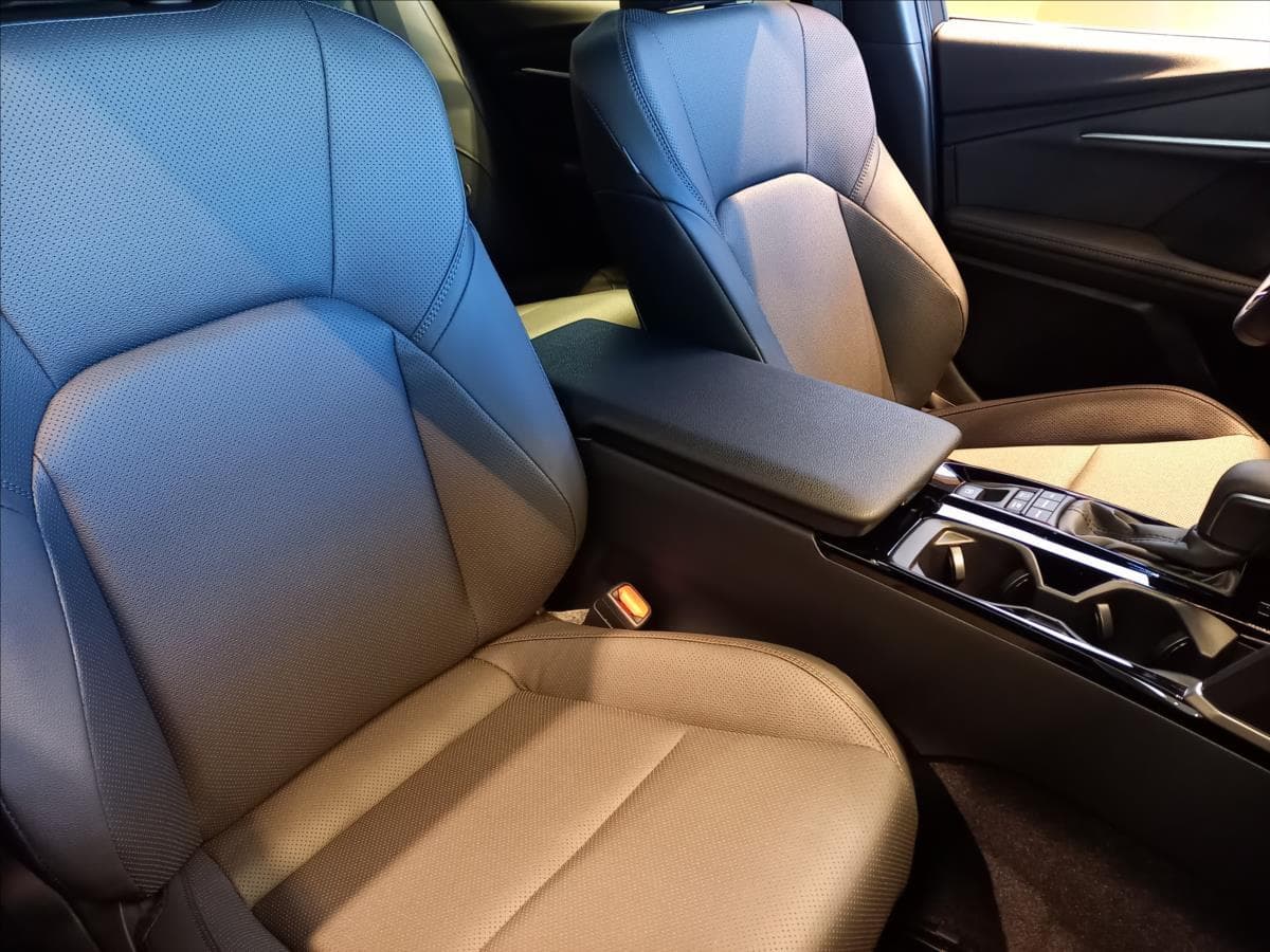 2026 Toyota Camry - 8