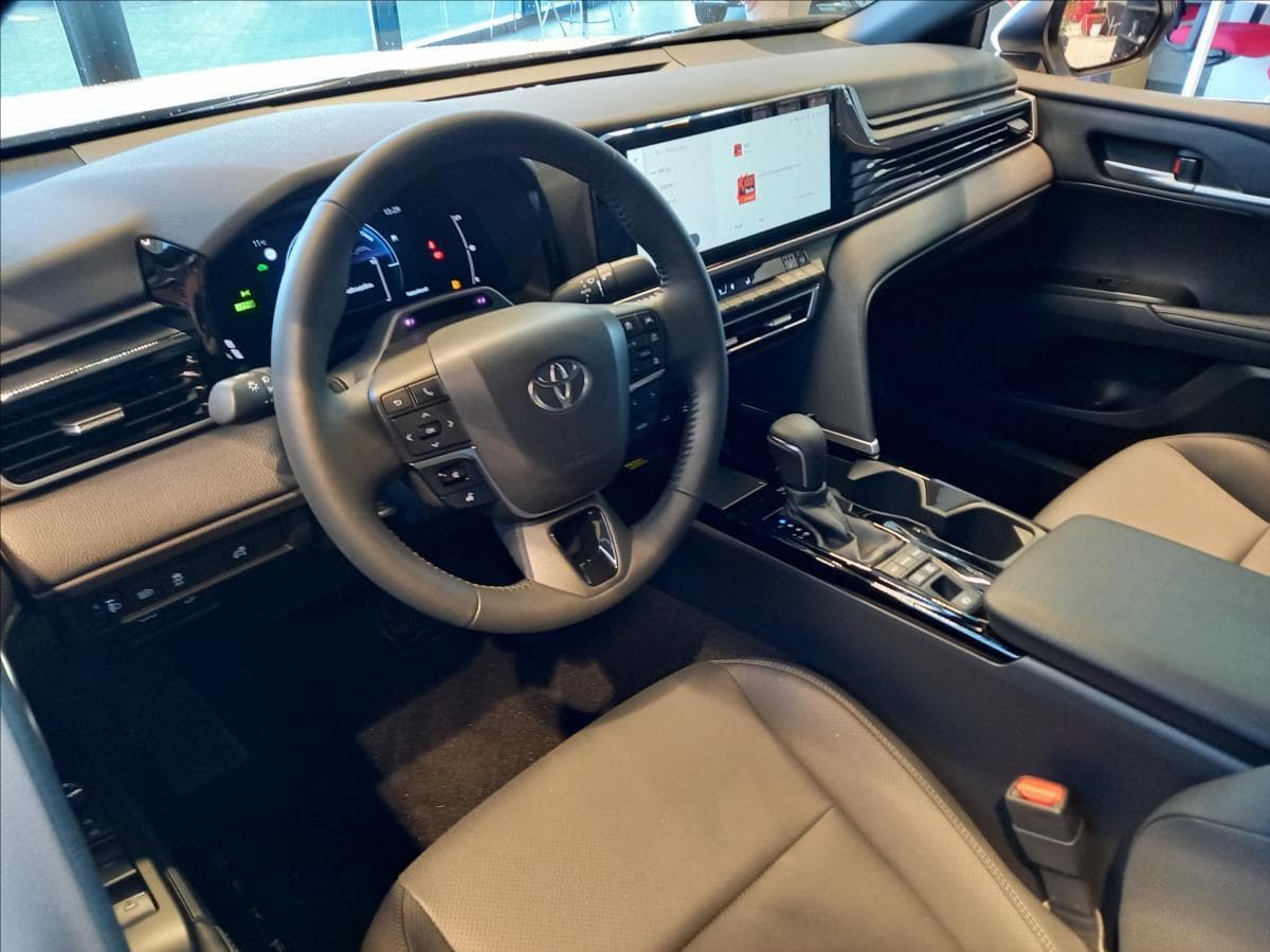 2026 Toyota Camry - 7