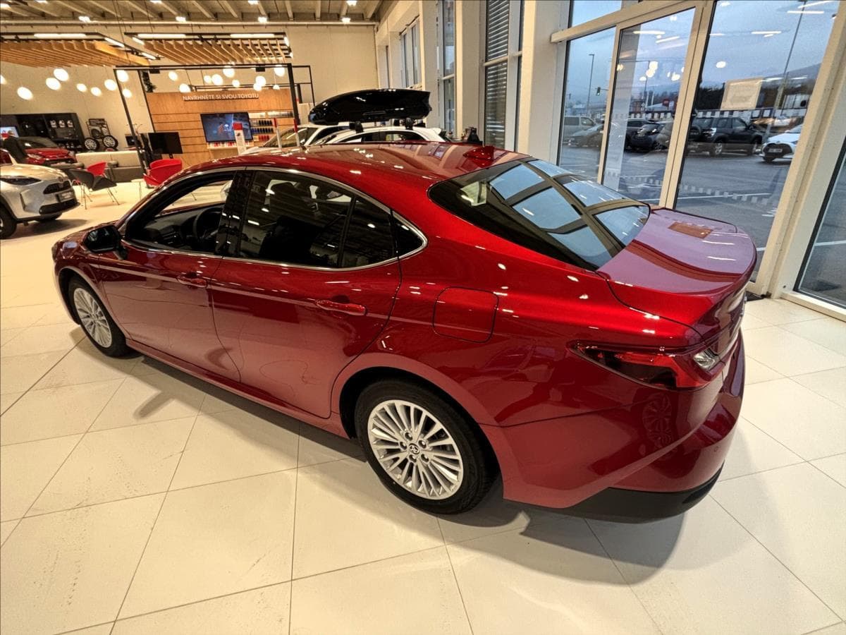 2026 Toyota Camry - 5