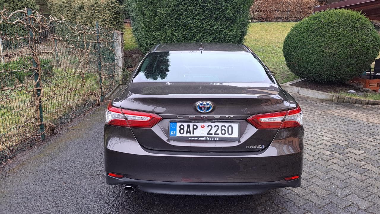 2020 Toyota Camry - 3