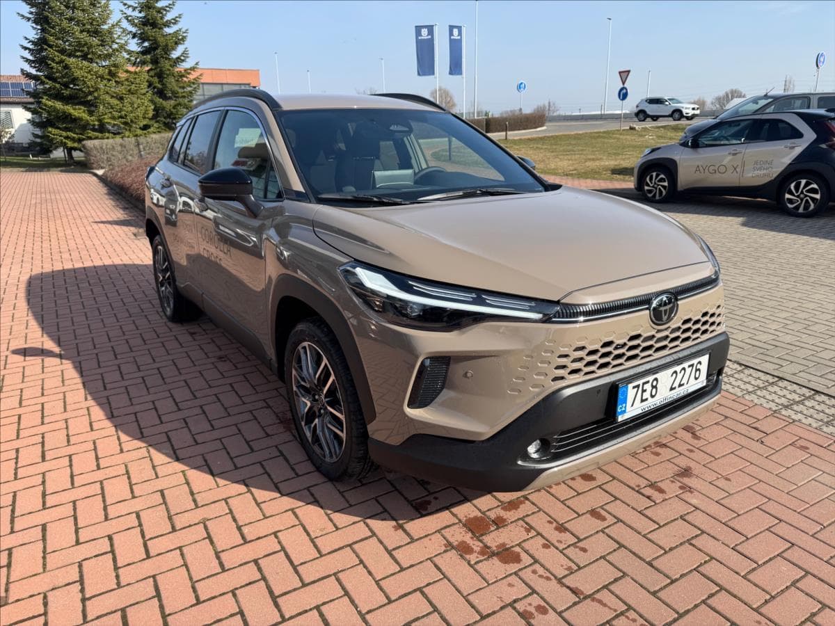 2025 Toyota Corolla - 3