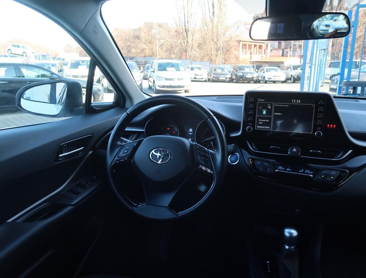 2023 Toyota C-Hr - 9