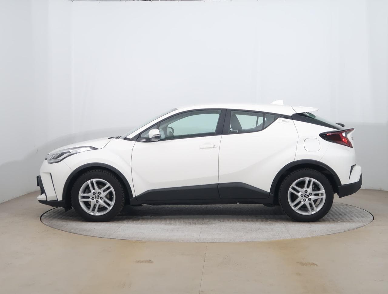 2023 Toyota C-Hr - 4