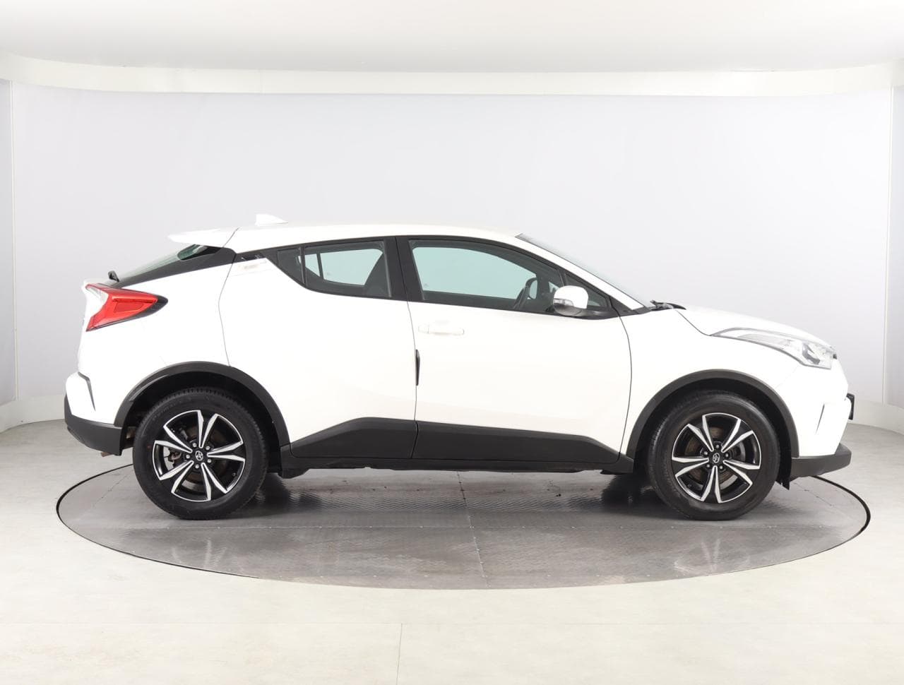 2018 Toyota C-Hr - 8