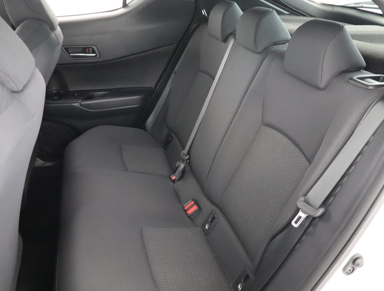 2018 Toyota C-Hr - 15