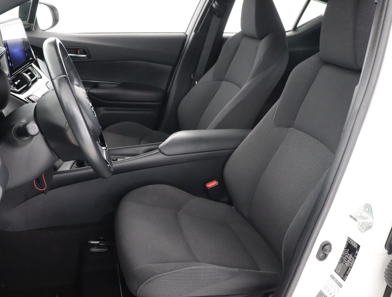 2018 Toyota C-Hr - 16