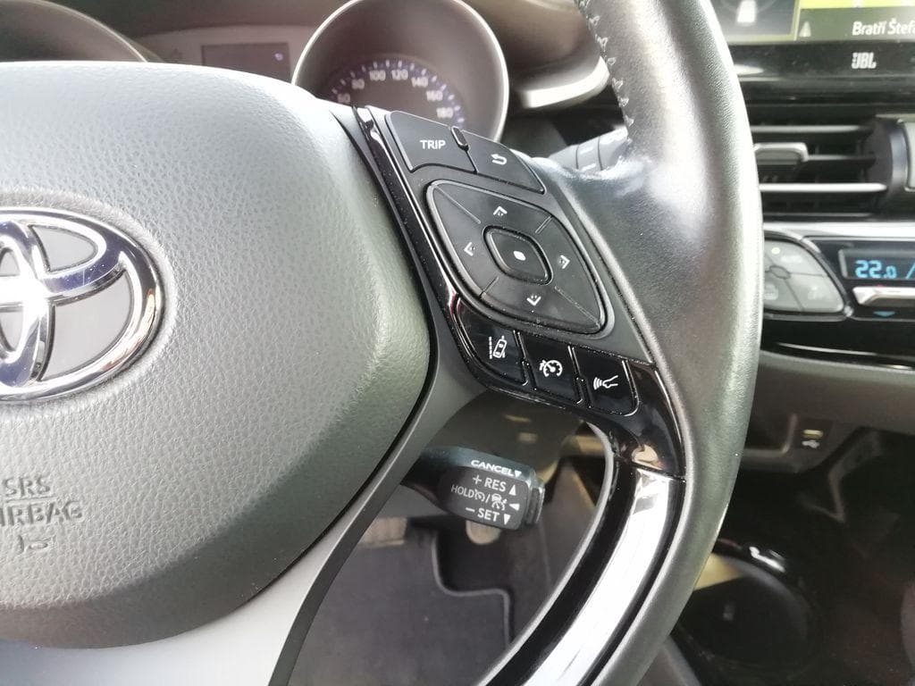 2019 Toyota C-Hr - 19