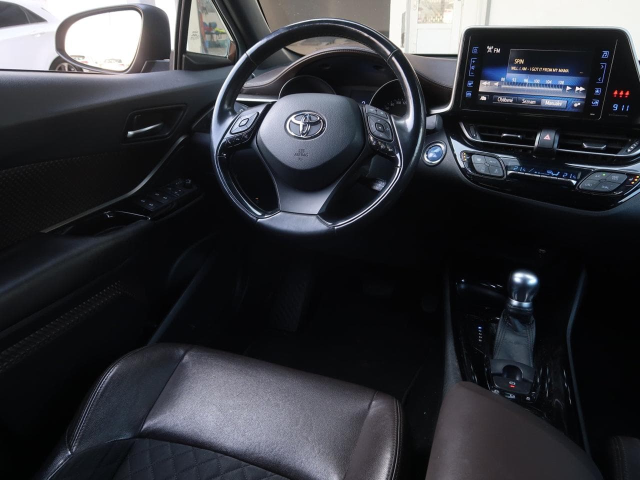 2017 Toyota C-Hr - 17