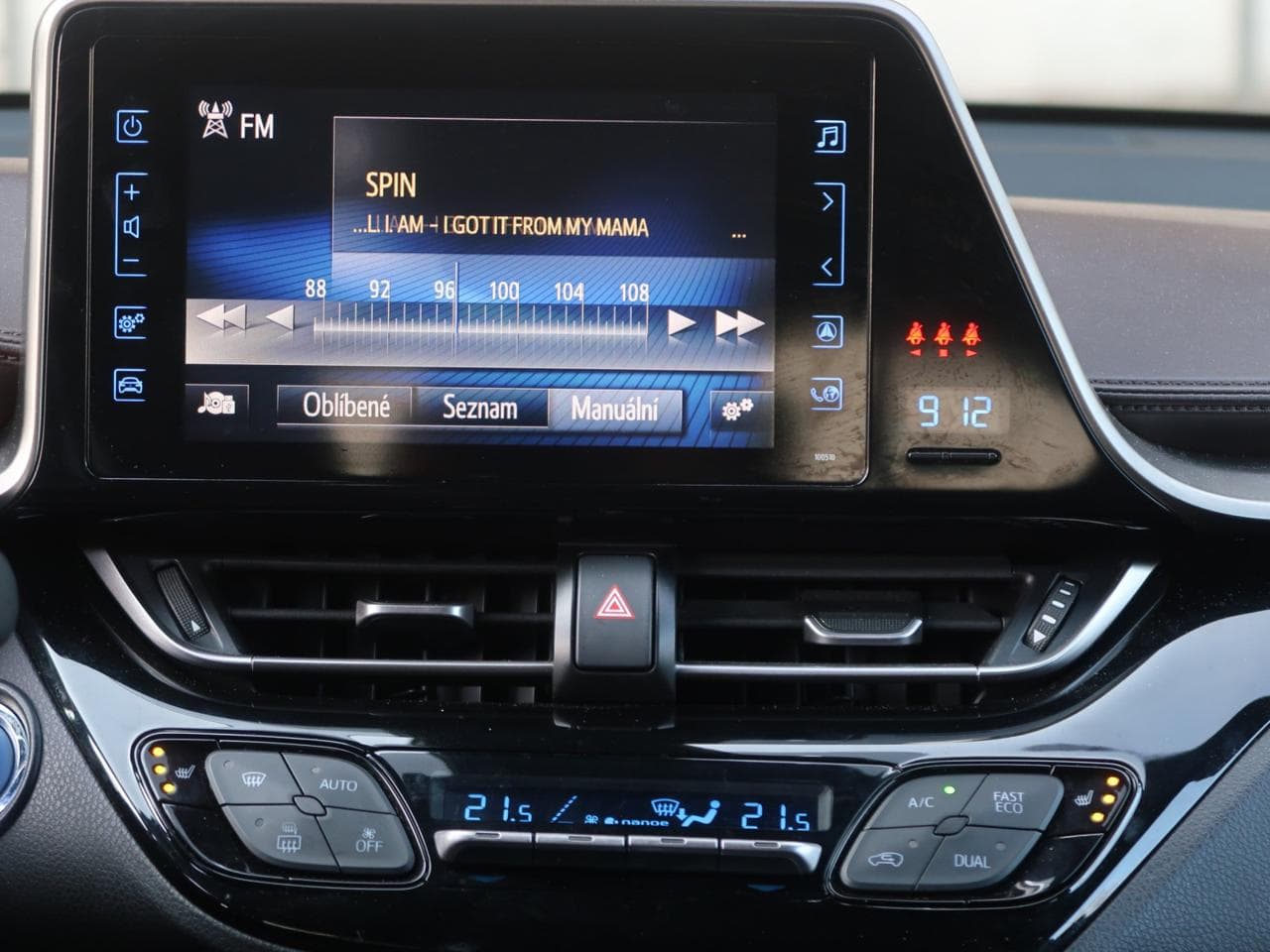 2017 Toyota C-Hr - 35