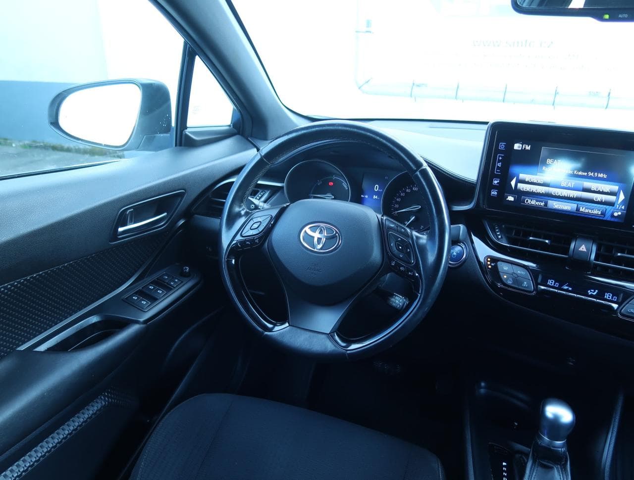 2017 Toyota C-Hr - 17