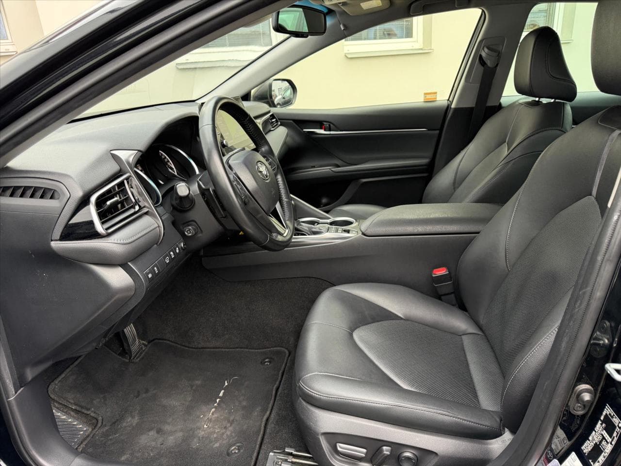 2023 Toyota Camry - 8