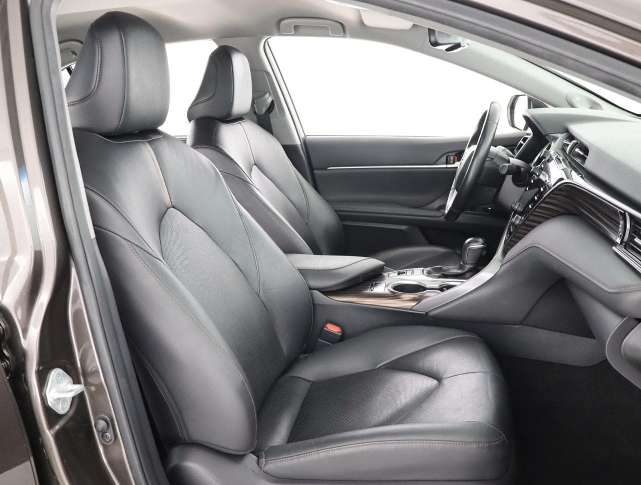 2020 Toyota Camry - 12