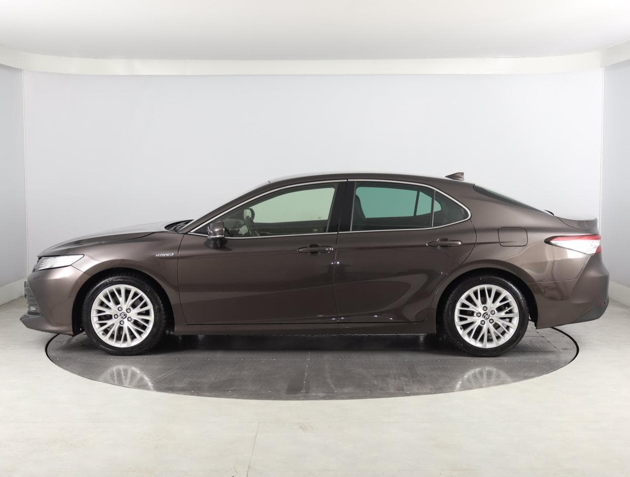 2020 Toyota Camry - 4