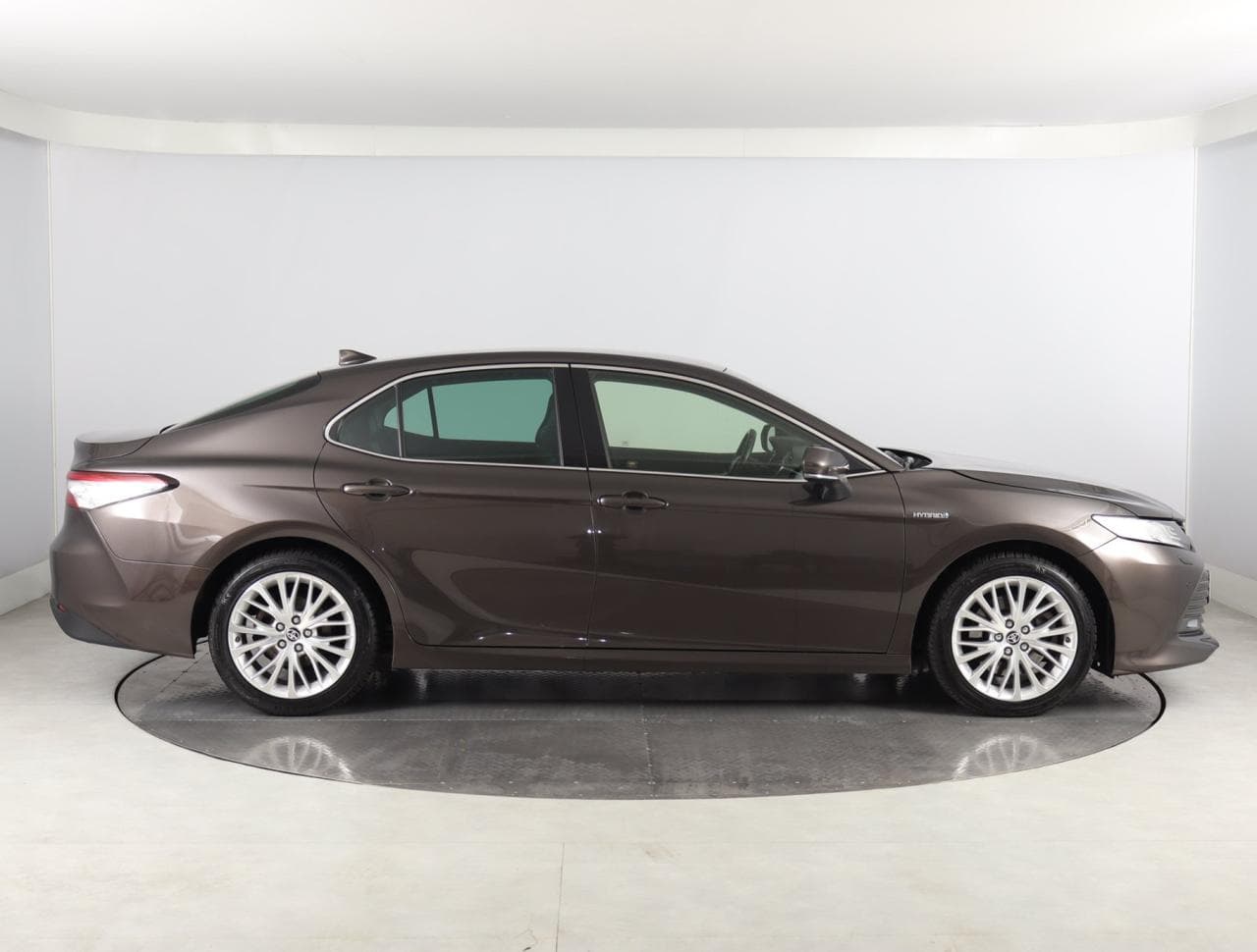 2020 Toyota Camry - 8