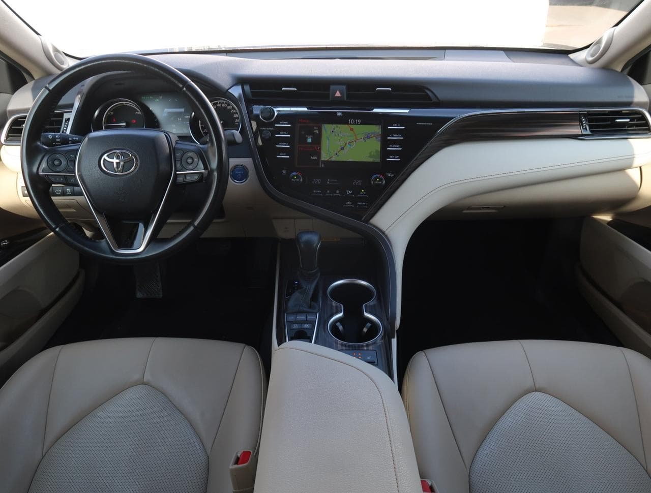 2019 Toyota Camry - 10