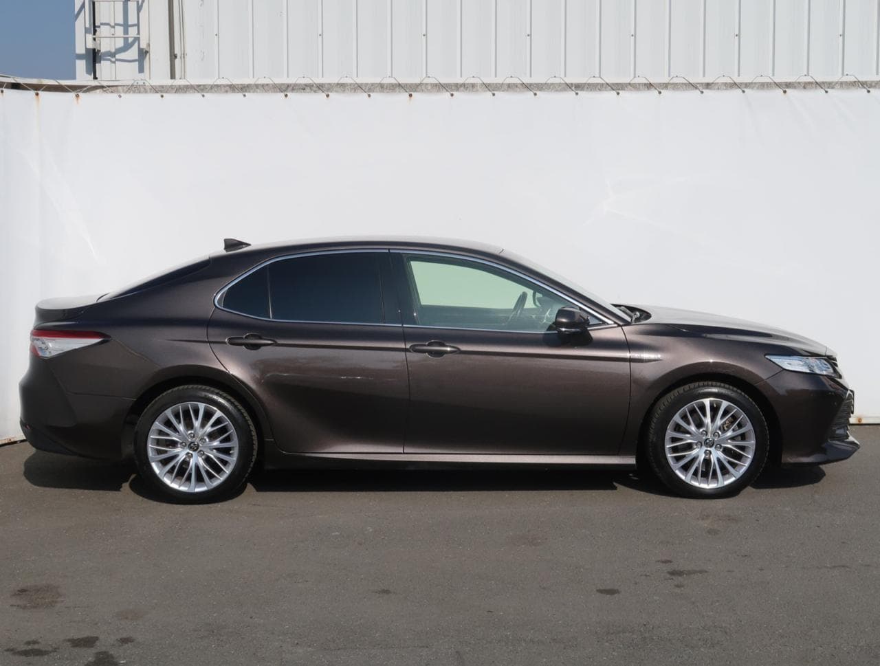 2019 Toyota Camry - 8