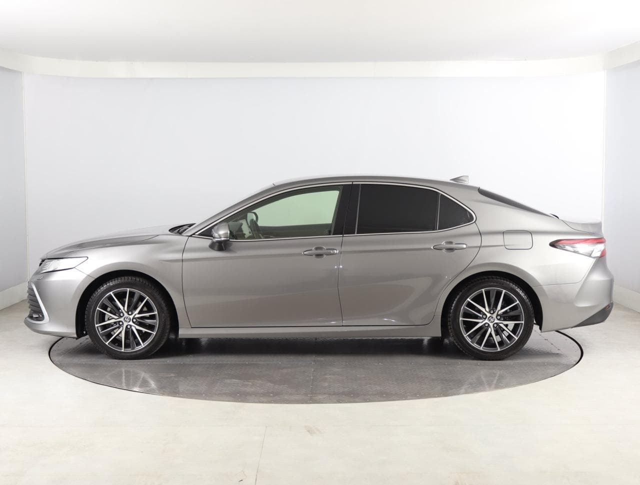 2021 Toyota Camry - 4