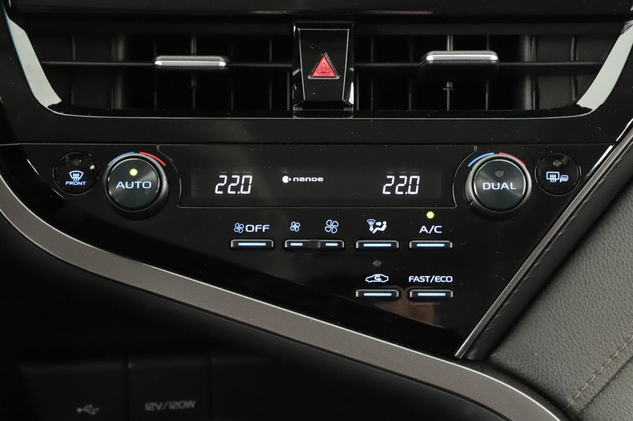 2021 Toyota Camry - 37