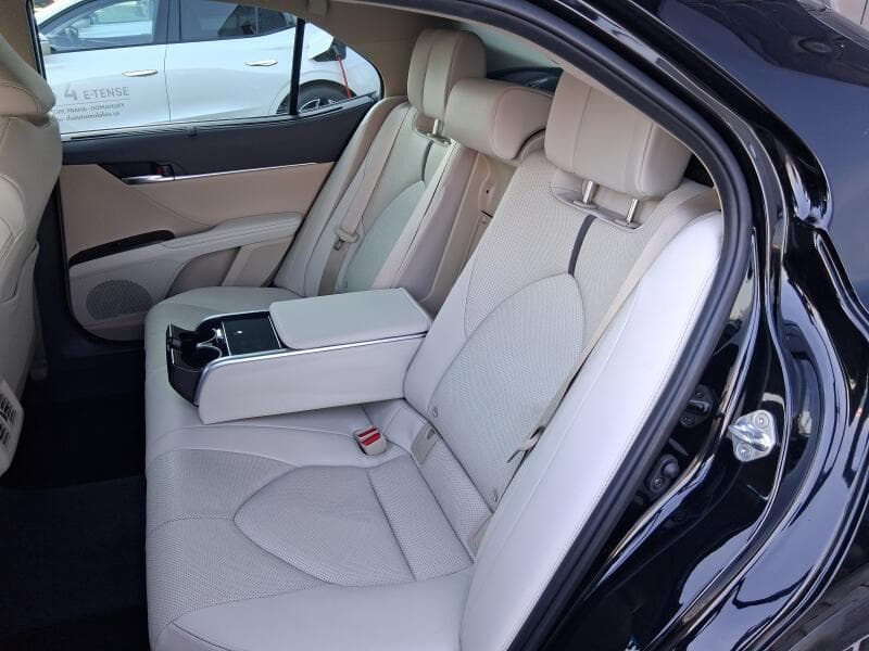 2024 Toyota Camry - 9